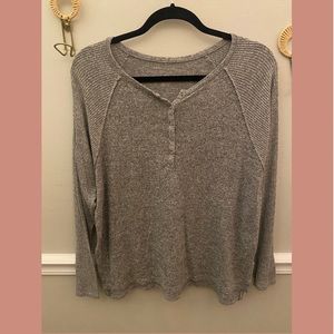 American Eagle, size medium long sleeve sweater